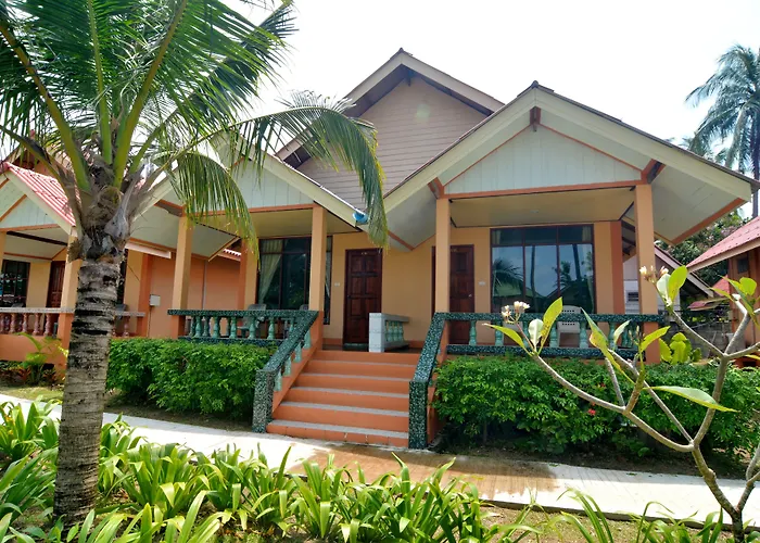Lanta Emerald Bungalow