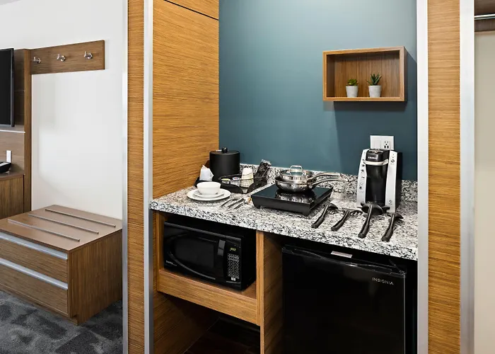 Home Inn & Suites - Swift Current
