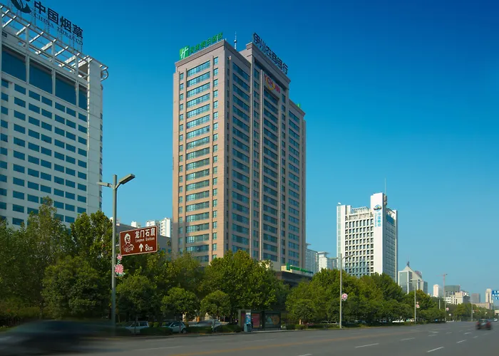 Holiday Inn Express Luoyang City Center By Ihg