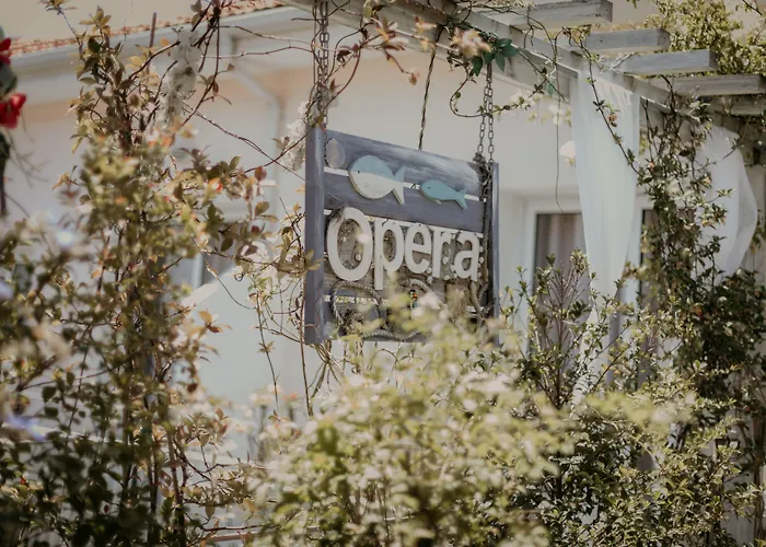 Hotel Opera