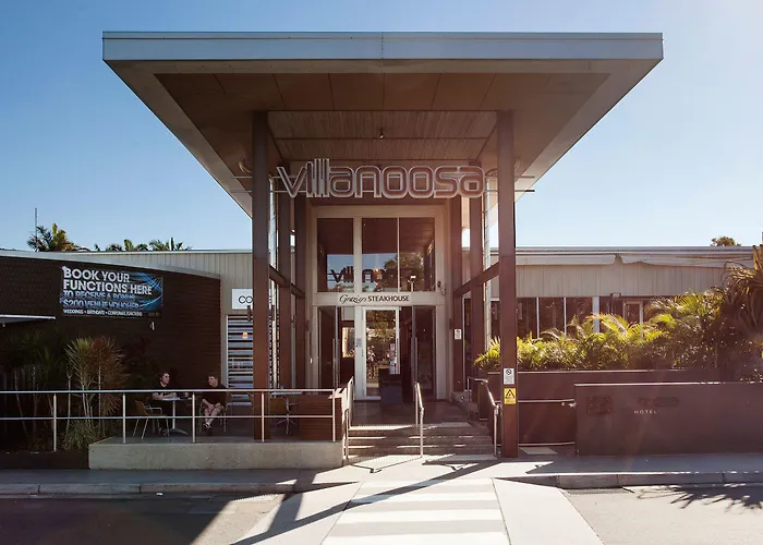 Villa Noosa Hotel