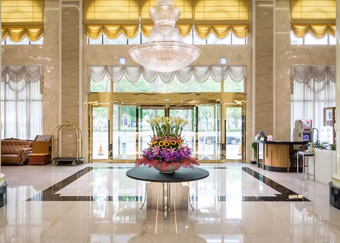 Royal Chiayi Hotel