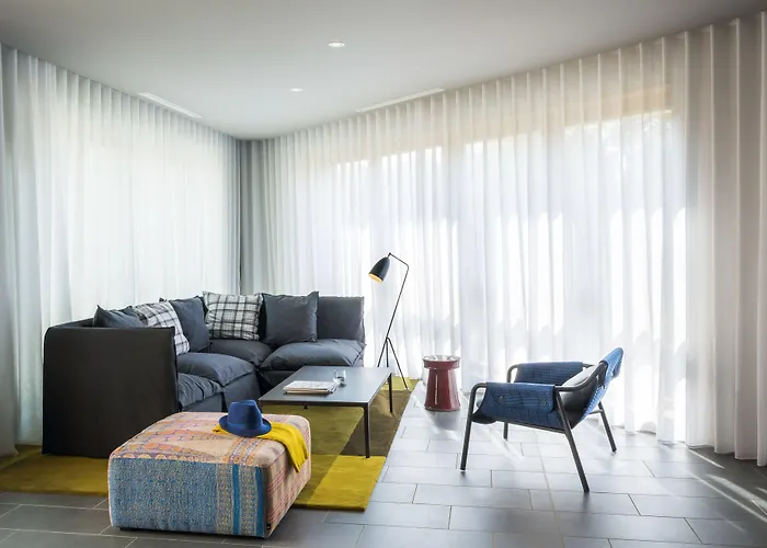 Okko Hotels Grenoble Jardin Hoche