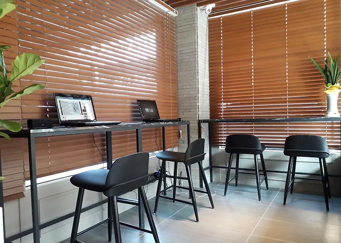 Mini Hotel 141