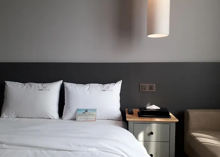 Mini Hotel 141