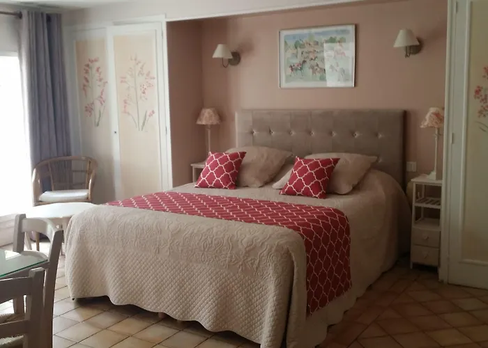 Hotel De La Cote Fleurie