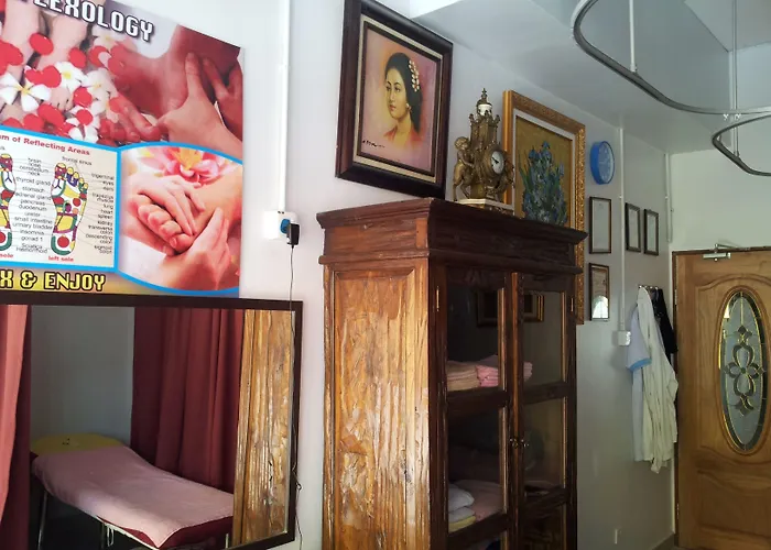 Ferringhi Heritage Budget Hotel
