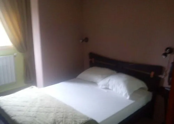 Roza Hotel
