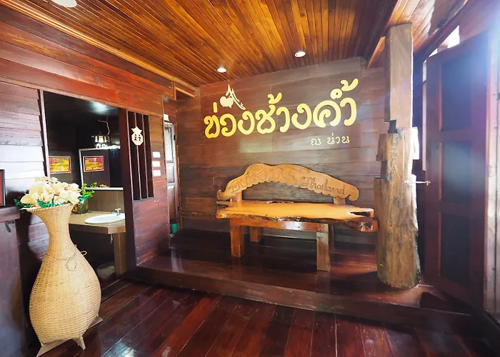 Khuang Chang Kam ข่วงช้างค้ำ