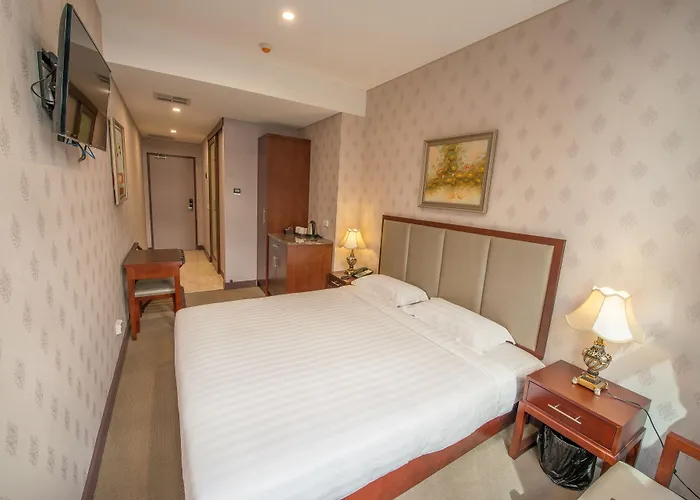 Megaboom City Hotel