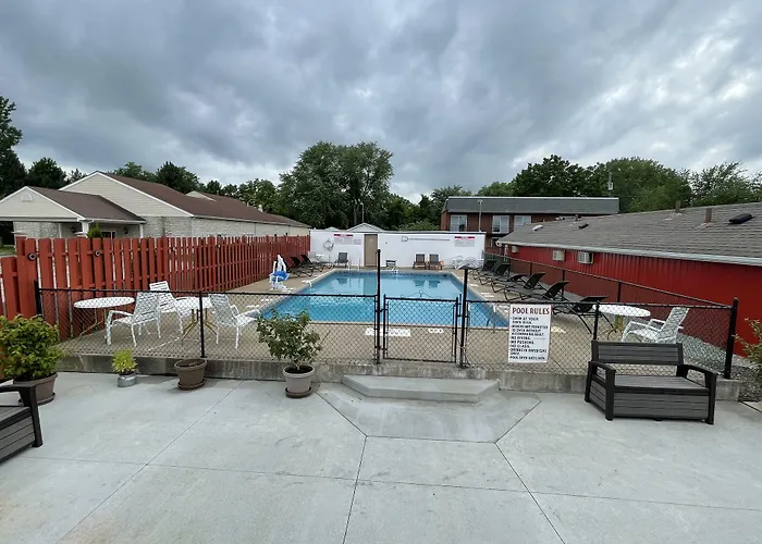 Quality Lodge - Cedar Point Area