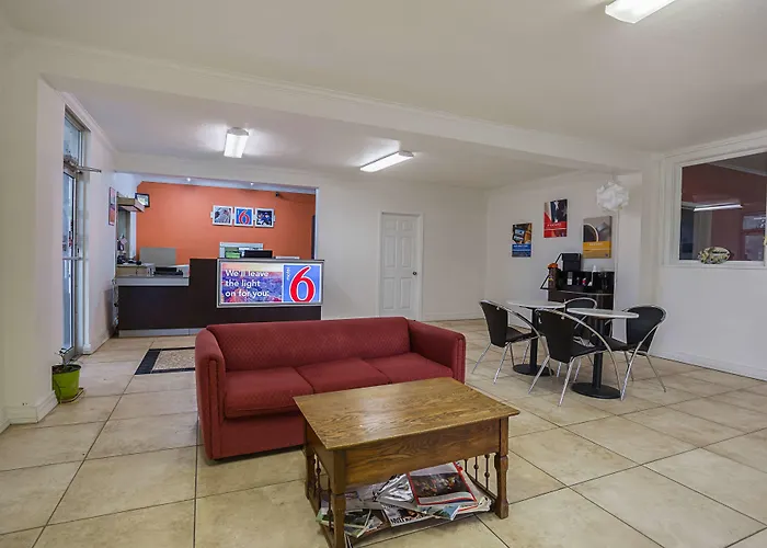 Motel 6-Brinkley, Ar