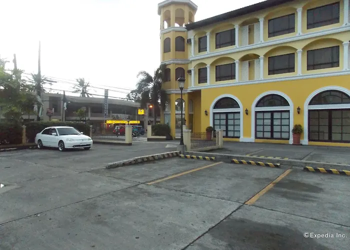 Planta Centro Bacolod Hotel&Residences