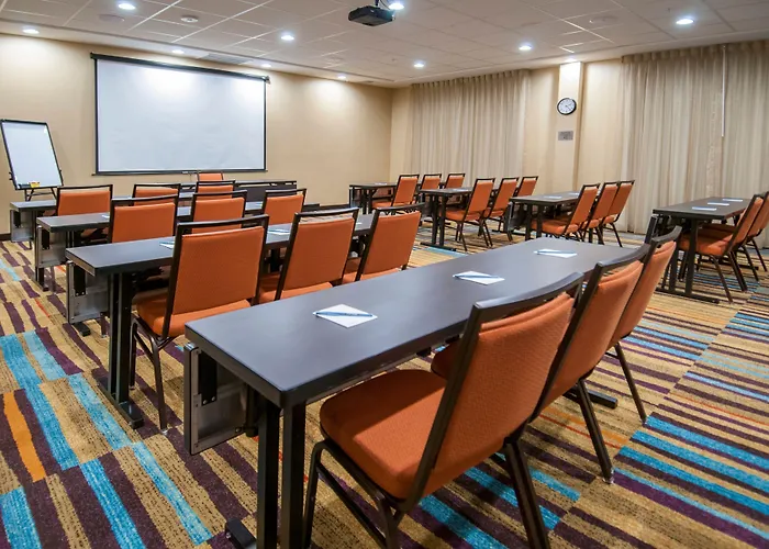 Fairfield Inn & Suites By Marriott Dallas Plano North