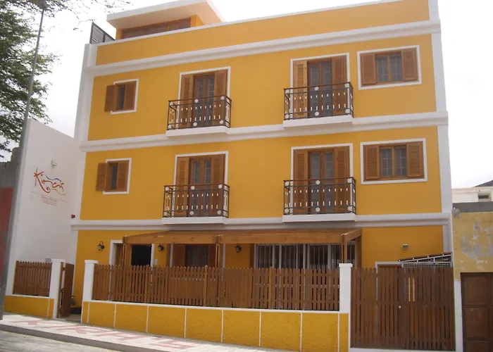 Kira'S Boutique Hotel
