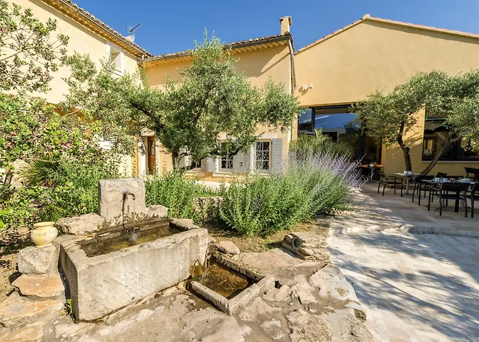 Clos Saint-Michel Resort & Spa