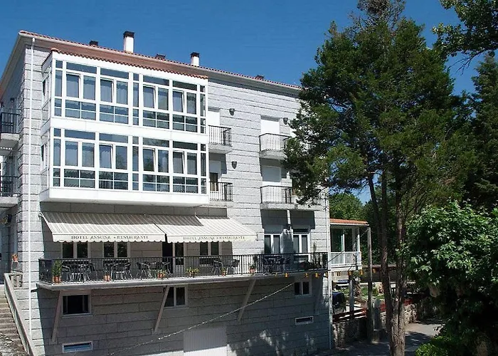 Hotel Ansuiña