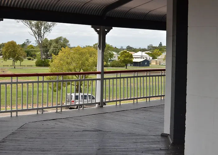 Royal Gatton Hotel