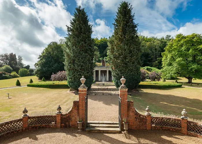 Wotton House