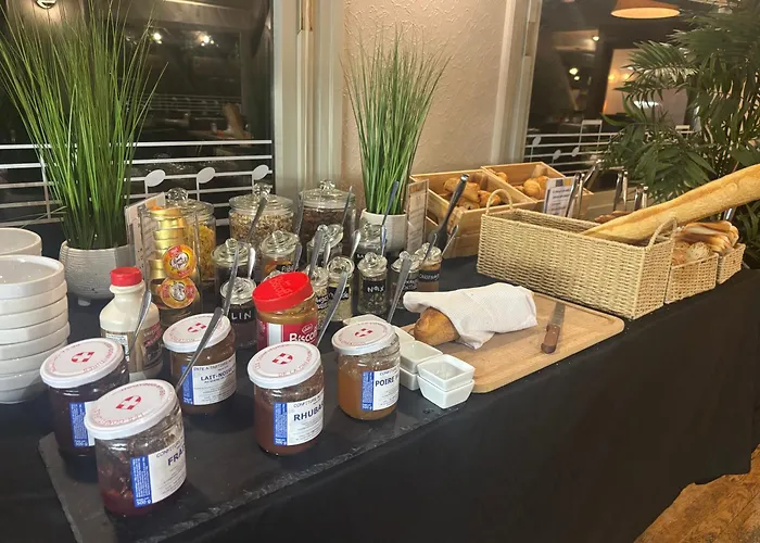 Logis Hôtel Des Acacias Lille Neuville en Ferrain, Restaurant l'Acacias Gourmand