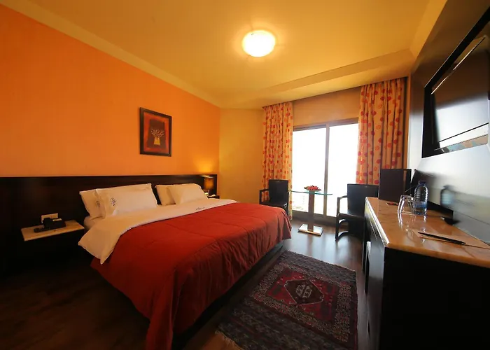 Sunrise Hotel