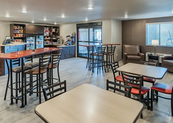 My Place Hotel-Phoenix East Mesa, Az