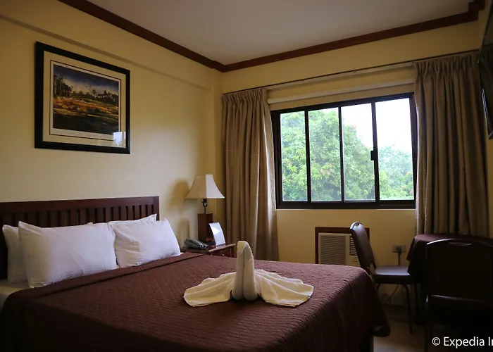 Spring Plaza Hotel
