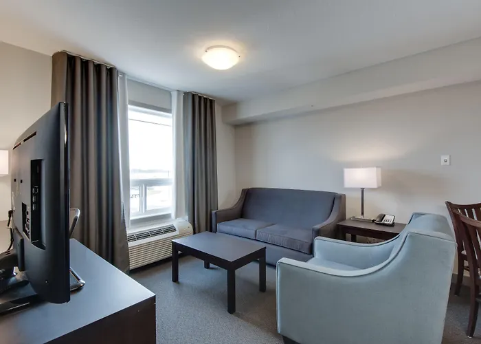 Ramada By Wyndham Grassland
