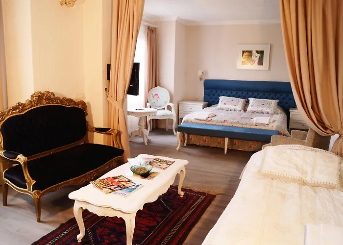 Aeneas Hotel