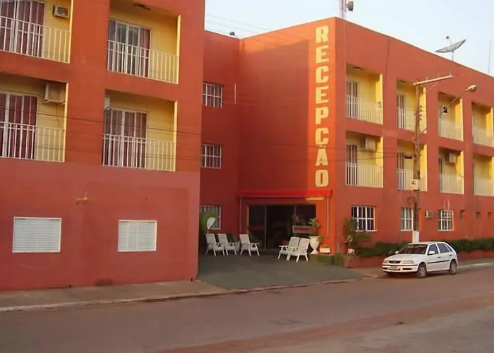 Pirâmide Palace Hotel Nobres