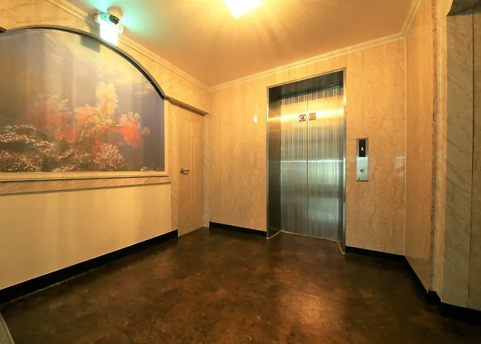 The 7 Hotel