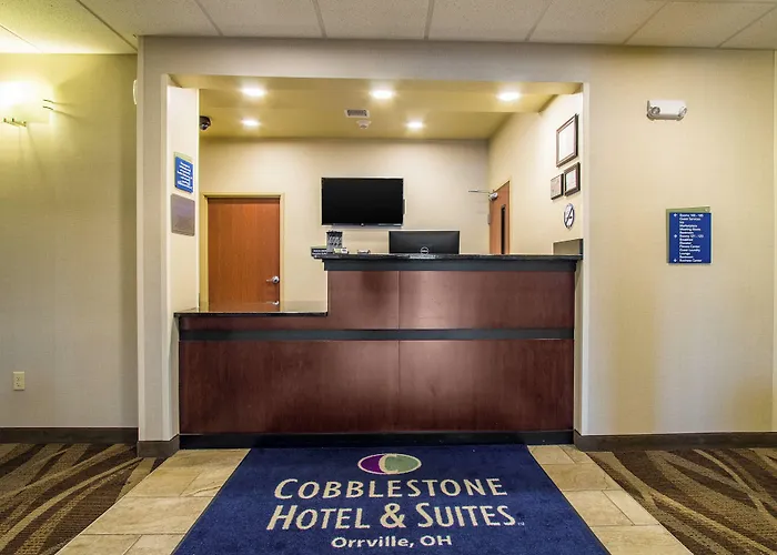 Cobblestone Hotel & Suites - Orrville