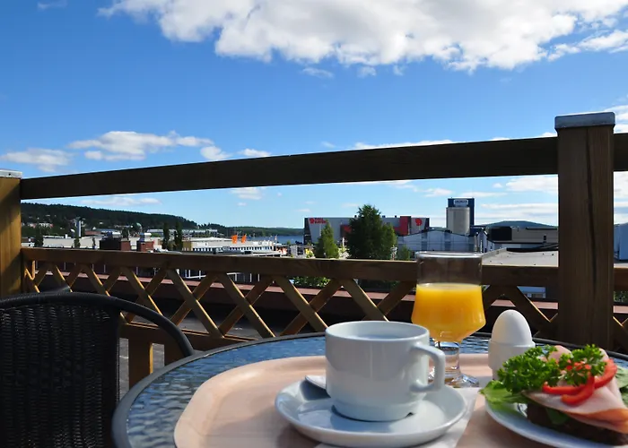 Strand City Hotel
