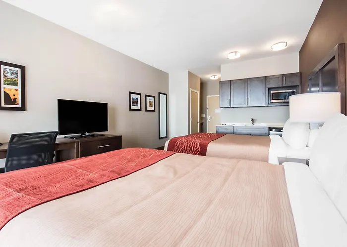 Comfort Inn & Suites Merritt