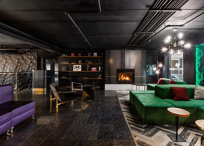 Lelux Hotel