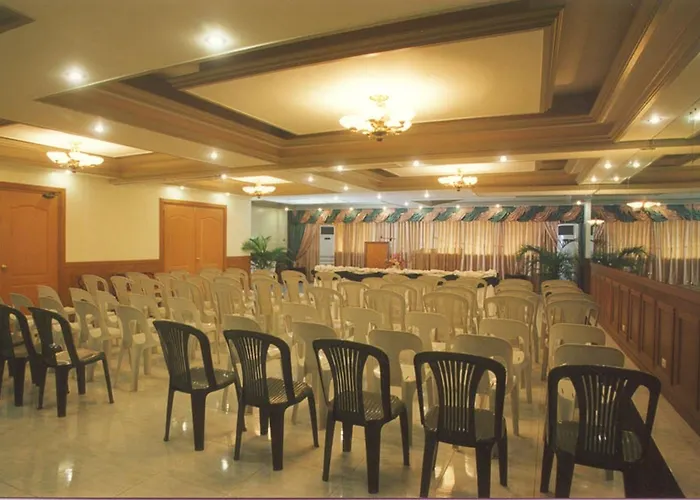 Wregent Plaza Hotel