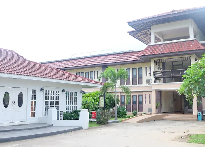 Royal Princess City Lamphun Hotel