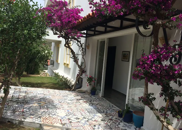 Hotel Villa Tokur