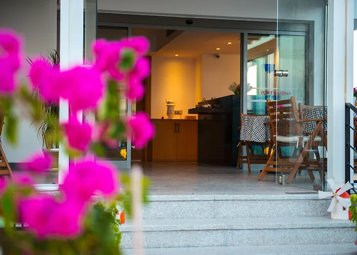 Port Marina Hotel