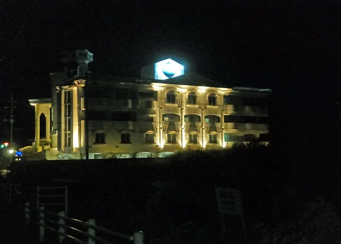 Hotel Sha La La