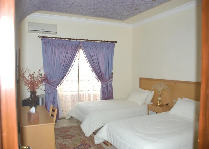 Platinum Hotel