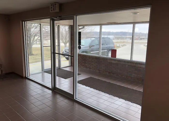 Denison Inn And Suites