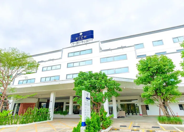 The Rich Hotel