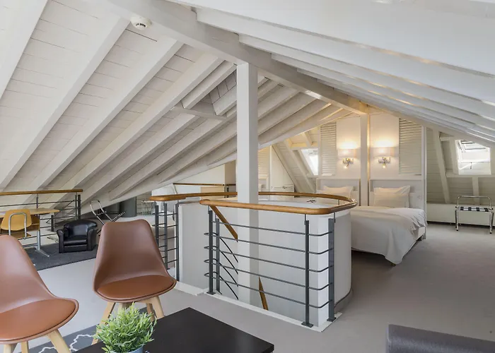 L'Hotel By Hostellerie Du Chateau
