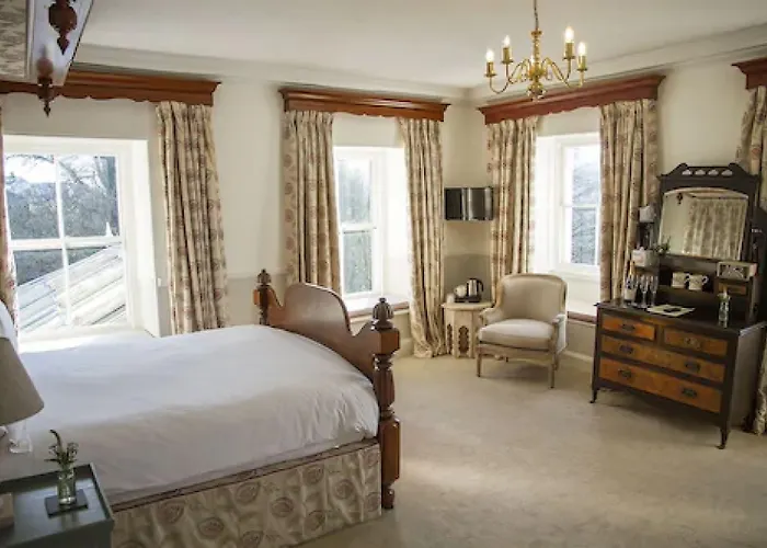The Eagle House Hotel