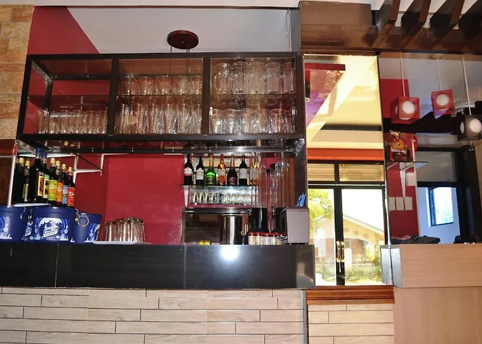 Casa Del Camba Hotel And Restaurant Near Hundred Islands