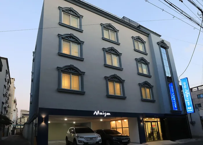 Maison Mini Hotel