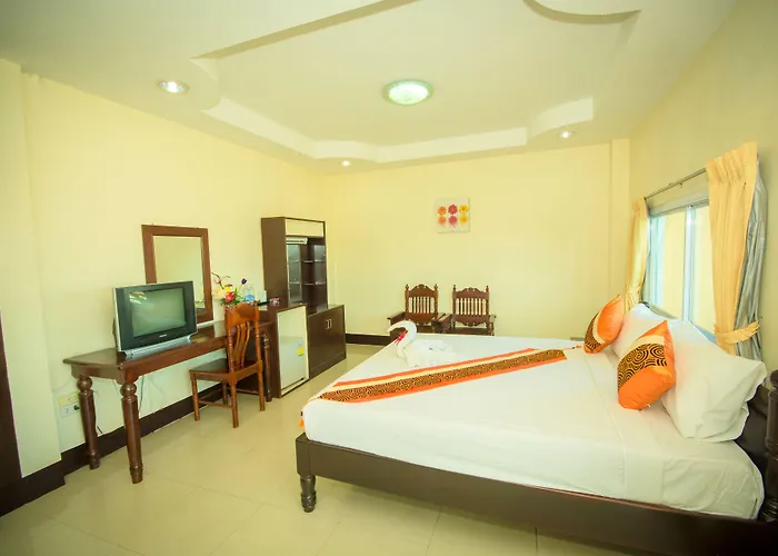 Submukda Phoomplace Hotel