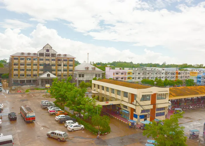 Submukda Phoomplace Hotel