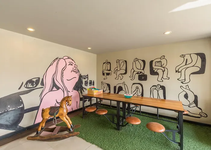 Pen Ta Hug Hotel